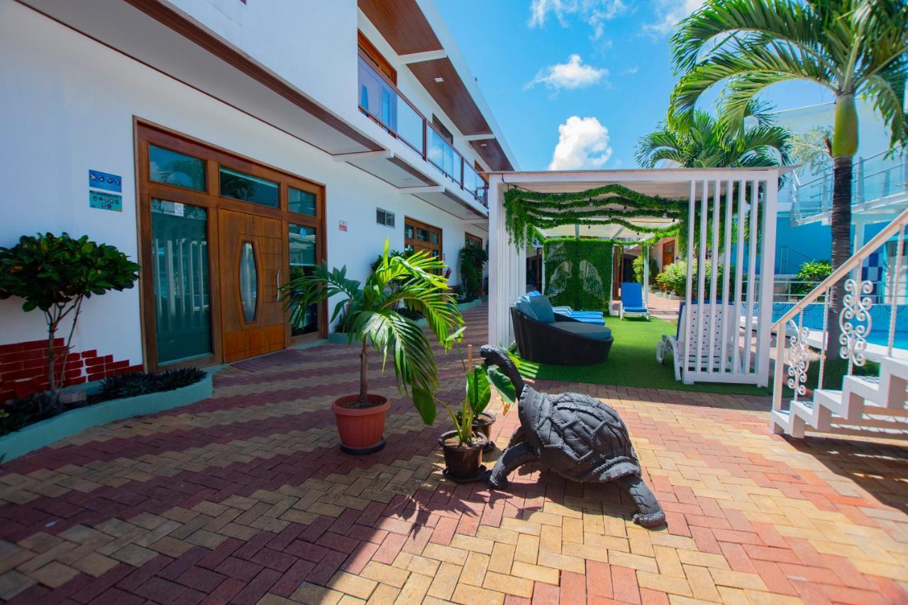פוארטו בקריסו מורנו Blue Marlin Galapagos, Hotel & Spa מראה חיצוני תמונה