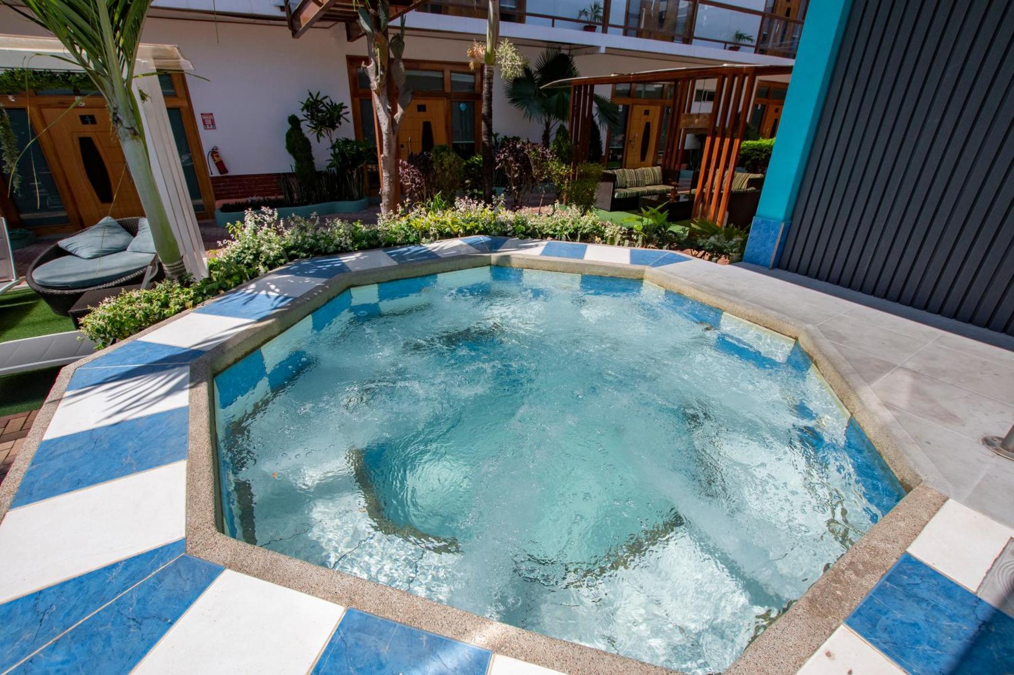 פוארטו בקריסו מורנו Blue Marlin Galapagos, Hotel & Spa מראה חיצוני תמונה